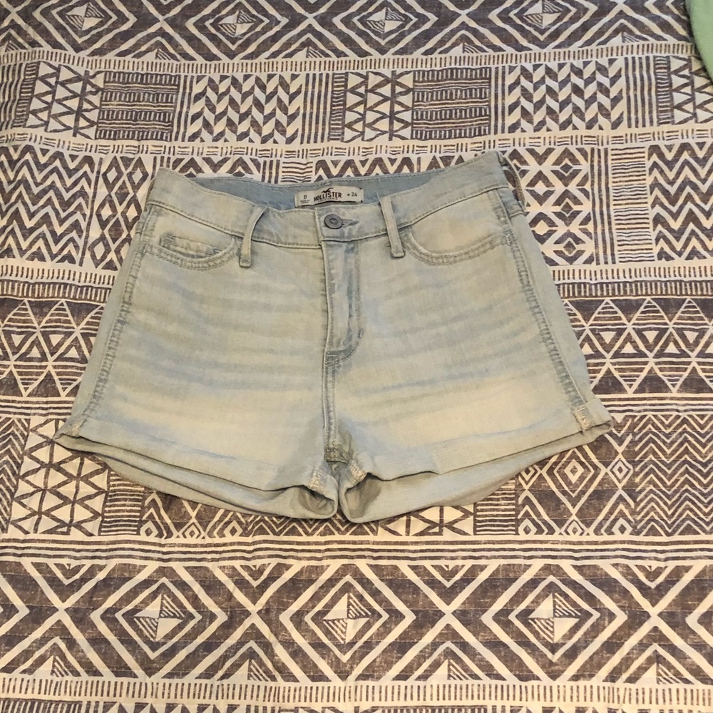 Hollister high-waisted shorts